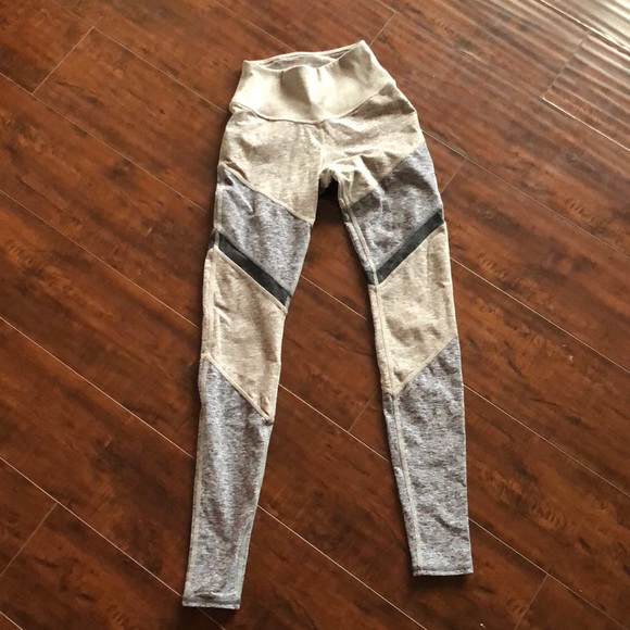 ALO Yoga Pants - ALO yoga leggings